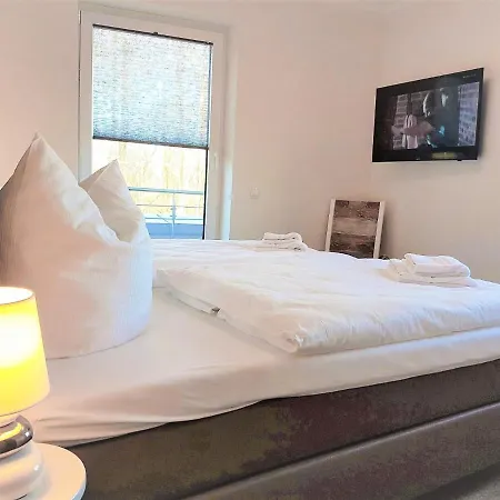 Bernstein Mare Rose Penthouse 1